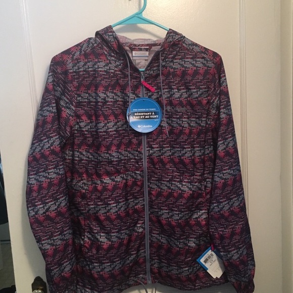 Columbia Matrix Print Windbreaker - Picture 2 of 3